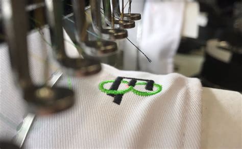 how much to charge for embroidery: the importance of understanding market rates and customer expectations