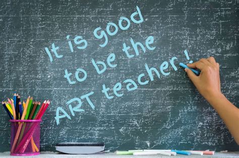 What Does an Art Teacher Do and How Do They Inspire Creativity in Unexpected Ways?